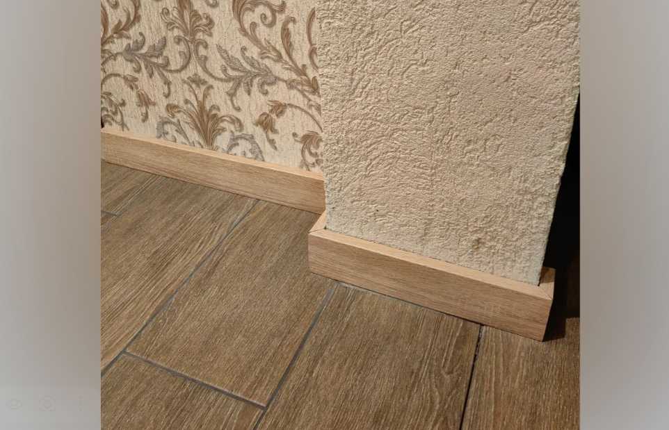 Плинтус МДФ Волшебная палочка. Гарден .204 Ясень серый