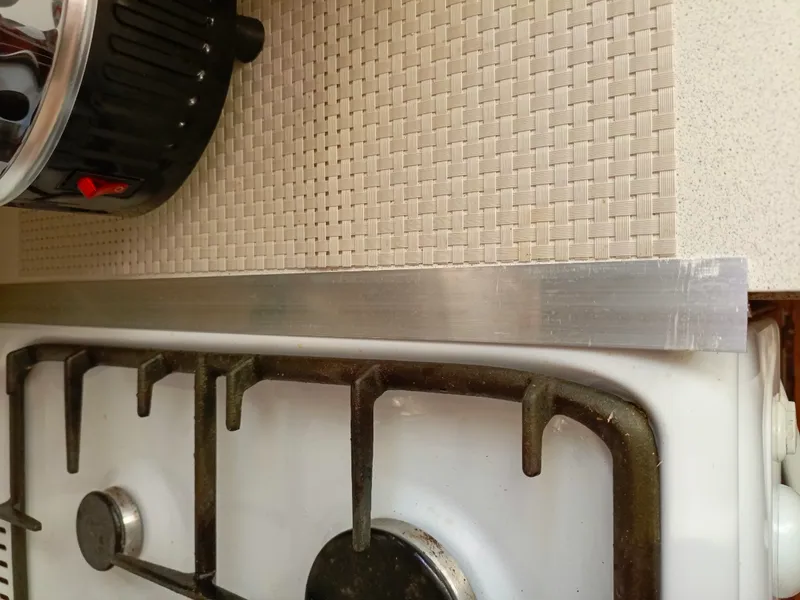 Тавр 30*20 мм Тп 06.2000.502л Золото. Цена за 5 штук.