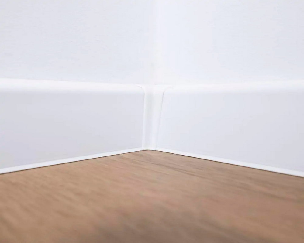 Плинтус Arbiton VIGO60 001 Белый 2,2 м