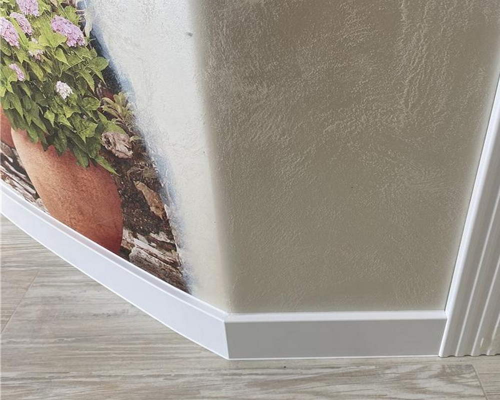 Плинтус ХДФ Dollken Cubu Flex Life XL 60 мм х 2,5 м 5012 Белый