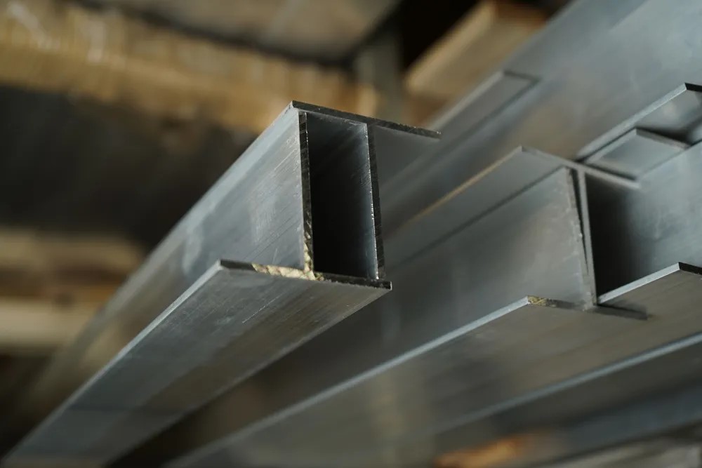 Тавр 20х15 мм Тп 03.2000.500 Без окраса